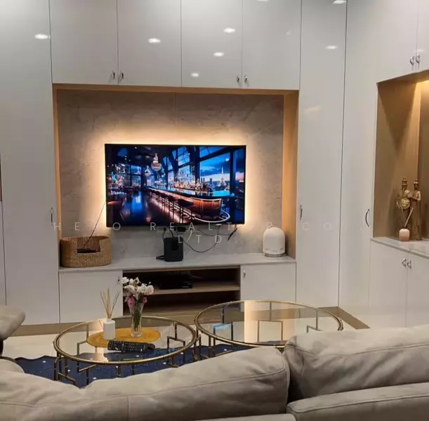 For Rent - The Legend Sathorn-Narathiwas, Bangkok