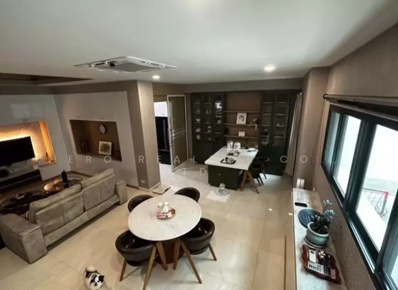 For Rent - The Legend Sathorn-Narathiwas, Bangkok