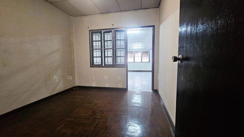 For Sale - Thaninthon Village, Bangkok