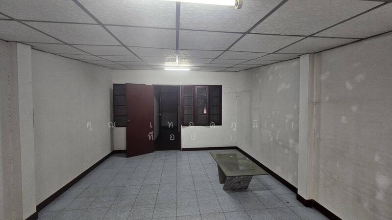 For Sale - Thaninthon Village, Bangkok