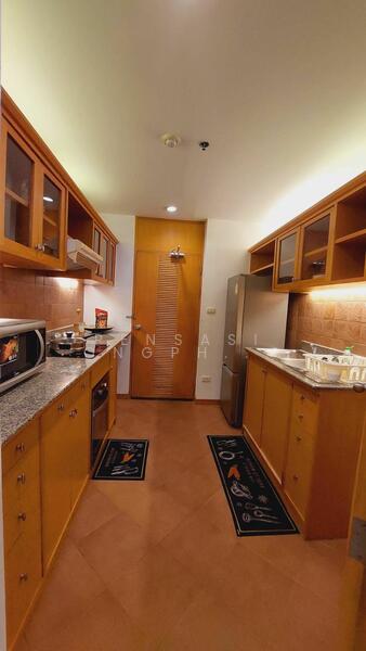 For Rent - Esmeralda Apartments, Bangkok