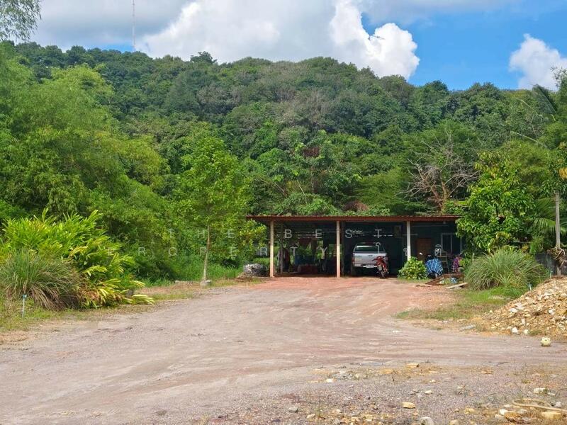 For Sale - บ้านเดี่ยวพร้อมที่ดินแหลมสิงห์ จันทบุรี, Chanthaburi