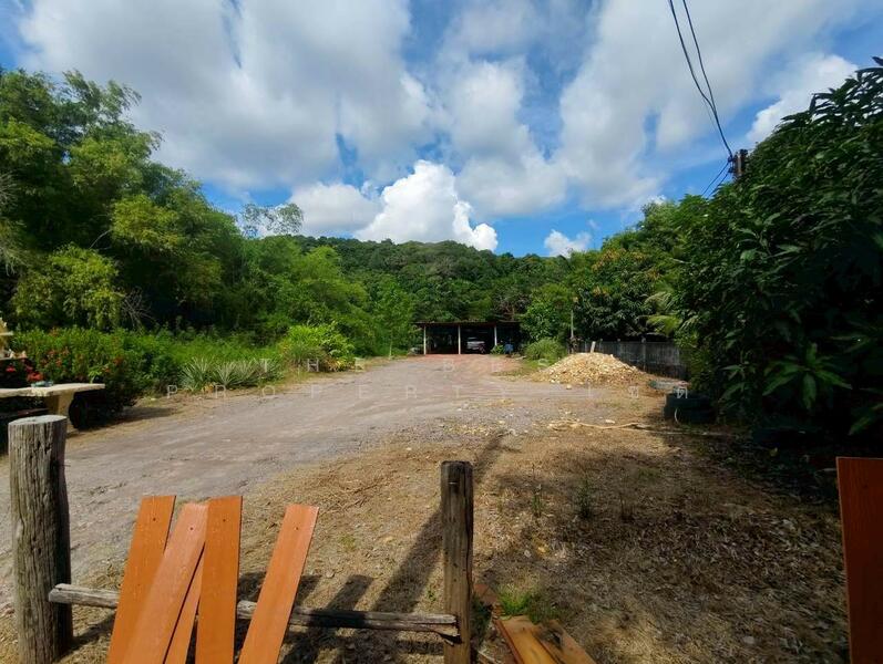 For Sale - บ้านเดี่ยวพร้อมที่ดินแหลมสิงห์ จันทบุรี, Chanthaburi