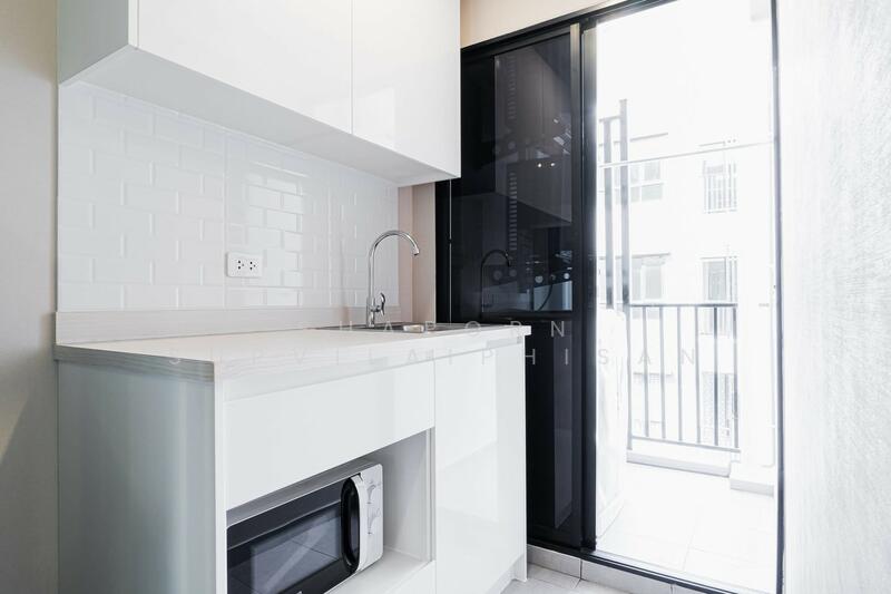 For Rent - Reach Phahonyothin 52, Bangkok