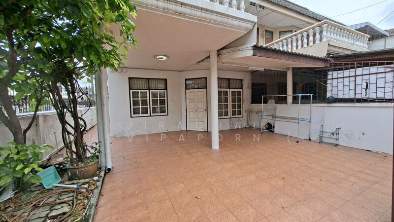 For Rent - PT-E19-001 _(ให้เช่า) ทาวน์เฮ้าส์ 2 ชั้น-หลังริม (พหลโยธิน 40) ตรงข้าม ม.เกษตรฯ-บางเขน เดินทางสะดวก, Bangkok