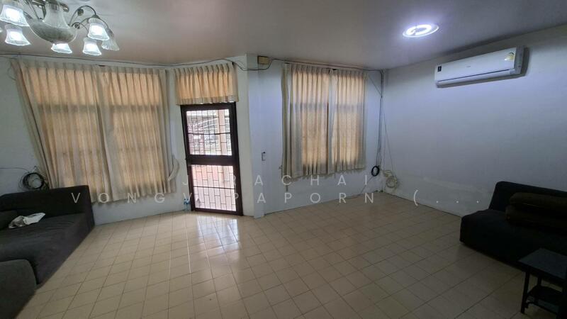 For Rent - PT-E19-001 _(ให้เช่า) ทาวน์เฮ้าส์ 2 ชั้น-หลังริม (พหลโยธิน 40) ตรงข้าม ม.เกษตรฯ-บางเขน เดินทางสะดวก, Bangkok