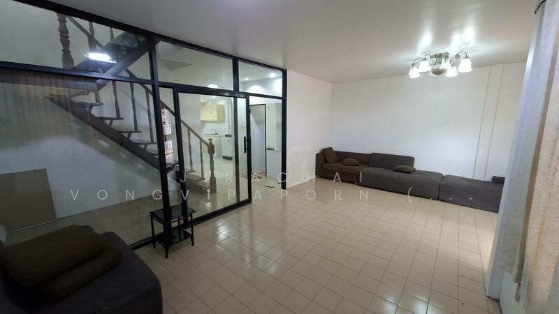 For Rent - PT-E19-001 _(ให้เช่า) ทาวน์เฮ้าส์ 2 ชั้น-หลังริม (พหลโยธิน 40) ตรงข้าม ม.เกษตรฯ-บางเขน เดินทางสะดวก, Bangkok