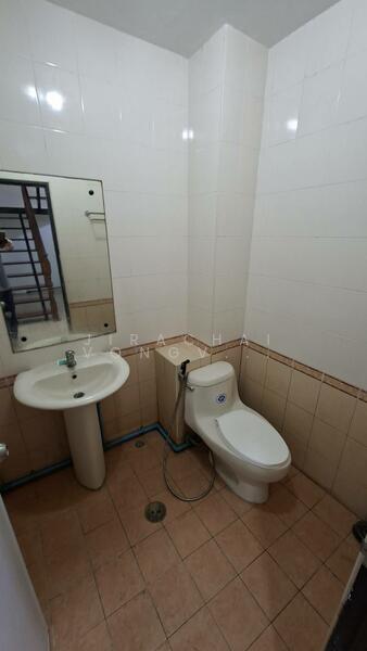 For Rent - PT-E19-001 _(ให้เช่า) ทาวน์เฮ้าส์ 2 ชั้น-หลังริม (พหลโยธิน 40) ตรงข้าม ม.เกษตรฯ-บางเขน เดินทางสะดวก, Bangkok