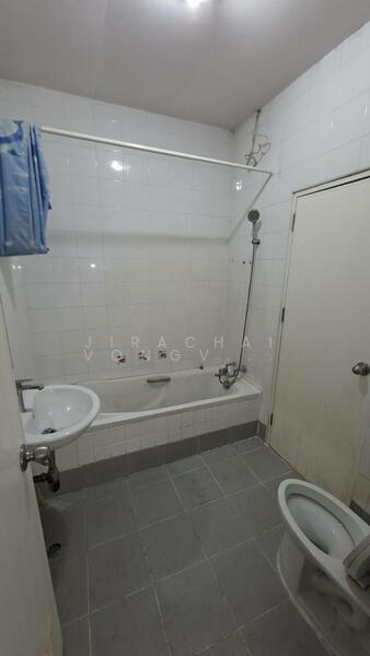 For Rent - PT-E19-001 _(ให้เช่า) ทาวน์เฮ้าส์ 2 ชั้น-หลังริม (พหลโยธิน 40) ตรงข้าม ม.เกษตรฯ-บางเขน เดินทางสะดวก, Bangkok