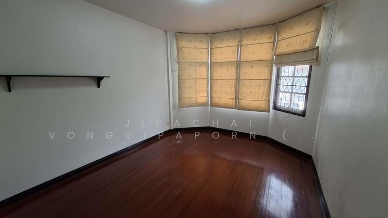 For Rent - PT-E19-001 _(ให้เช่า) ทาวน์เฮ้าส์ 2 ชั้น-หลังริม (พหลโยธิน 40) ตรงข้าม ม.เกษตรฯ-บางเขน เดินทางสะดวก, Bangkok