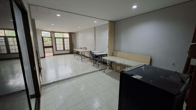 For Rent - PT-E19-002_(ให้เช่า) ทาวน์เฮ้าส์ 2 ชั้น (พหลโยธิน 40) ตรงข้าม ม.เกษตรฯ-บางเขน เดินทางสะดวก, Bangkok