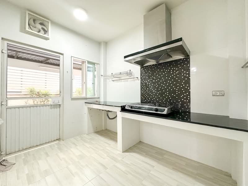 Centro Ratchapruek, Nonthaburi, Soi Bang Len, Bang Yai, Bang Yai, Nonthaburi, 4 Bedrooms, 175 sqm, Single Detached House For Sale, by Haus Living Estate, 60239624 - DDproperty.com