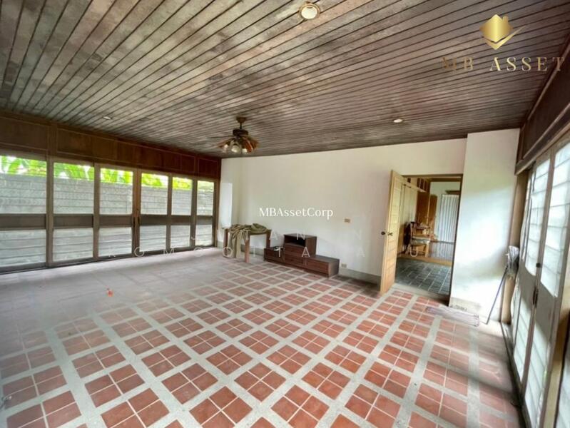 ขาย - ขายบ้านเดี่ยว 2 ชั้น หมู่บ้านปัญญารีสอร์ท สไตล์ contemporary ริมถนนสุขุมวิท ใกล้ตลาดหนองมน บางพระ, ชลบุรี