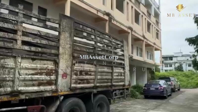 For Sale - ขายอาคารพาณิชย์ใหม่ 4 ชั้นครึ่ง (มีชั้นลอย) ติดถนนเศรษฐกิจ 1 – คลองมะเดื่อ อำเภอกระทุ่มแบน, Samut Sakhon