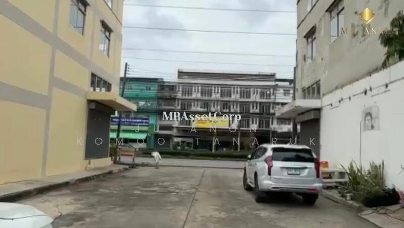 For Sale - ขายอาคารพาณิชย์ใหม่ 4 ชั้นครึ่ง (มีชั้นลอย) ติดถนนเศรษฐกิจ 1 – คลองมะเดื่อ อำเภอกระทุ่มแบน, Samut Sakhon