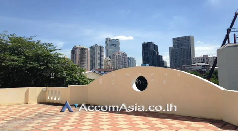 For Rent - 6 Bedrooms House for Rent in Silom, Bangkok near BTS Sala Daeng, Bangkok