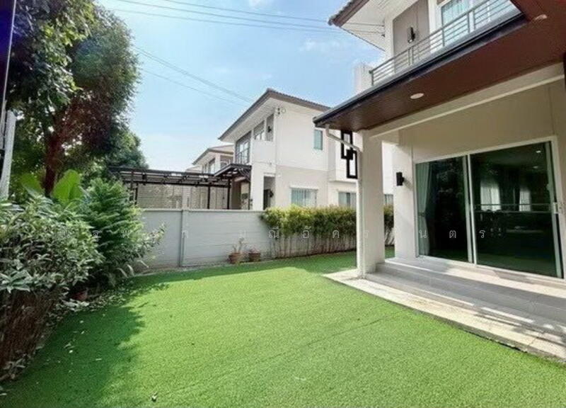 For Rent - Centro Phahol-Vibhavadi, Pathum Thani