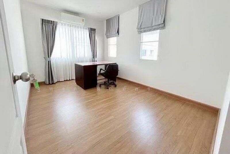 For Rent - Centro Phahol-Vibhavadi, Pathum Thani