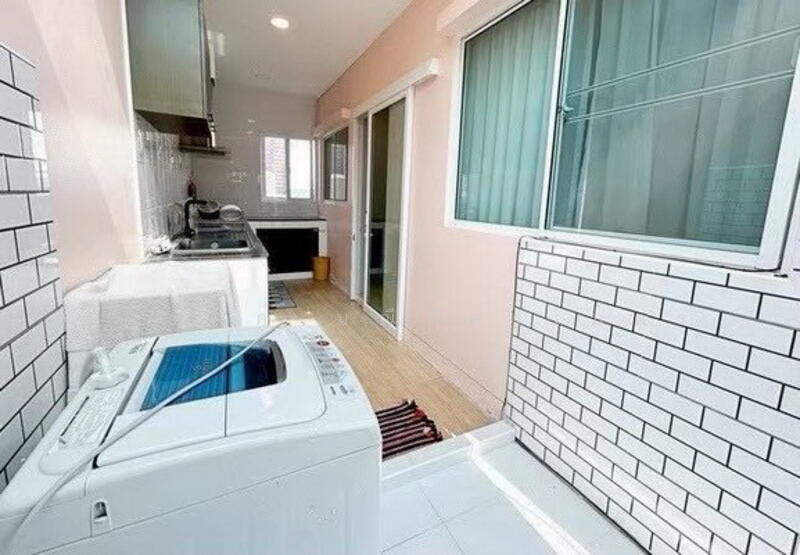 For Rent - Centro Phahol-Vibhavadi, Pathum Thani