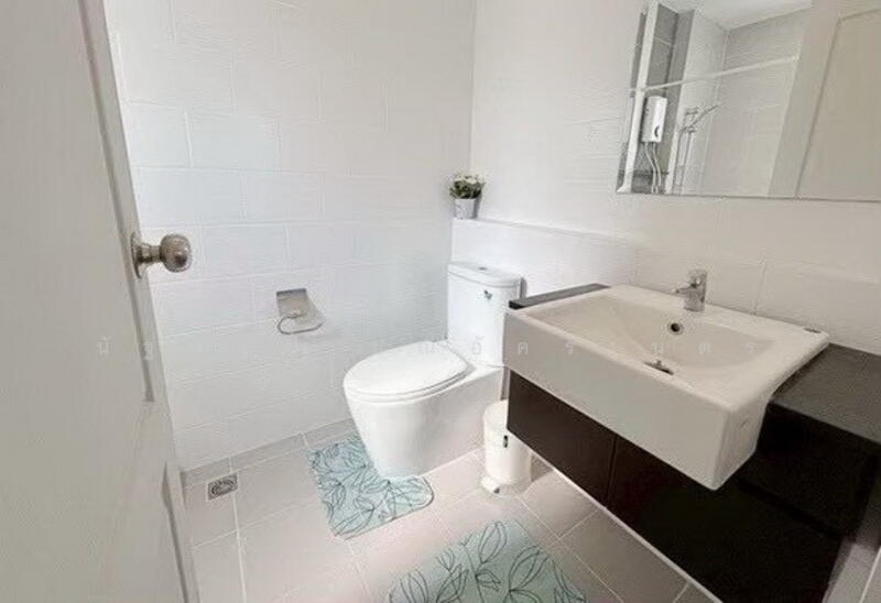 For Rent - Centro Phahol-Vibhavadi, Pathum Thani