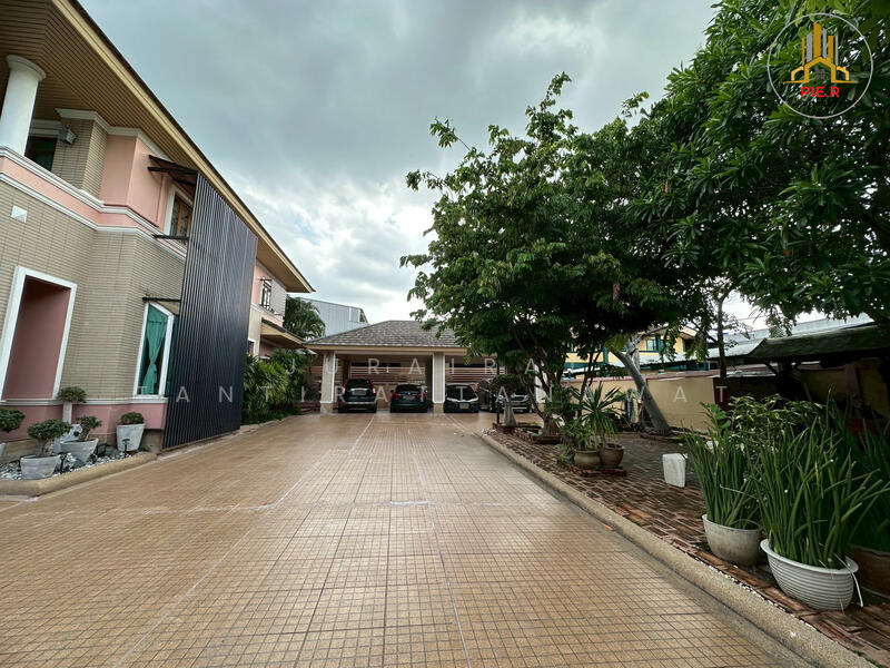 For Sale - บ้านเดี่ยวพร้อมกิจการโรงงาน 3 โรง l บางพลี-เทพารักษ์(สามารถประกอบกิจการต่อได้เลย), Samut Prakan