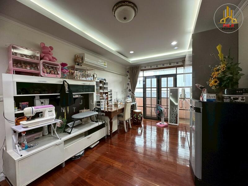 For Sale - บ้านเดี่ยวพร้อมกิจการโรงงาน 3 โรง l บางพลี-เทพารักษ์(สามารถประกอบกิจการต่อได้เลย), Samut Prakan