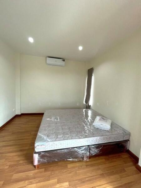 For Rent - 12150, Pathum Thani