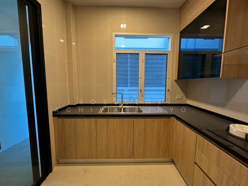 For Sale - Casalunar Mesto Home, Chon Buri