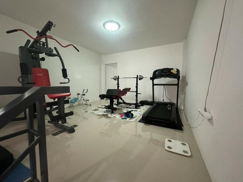 For Sale - หมู่บ้านกรีนพาร์ค อเวนิว (Green Park Avenue), Chon Buri