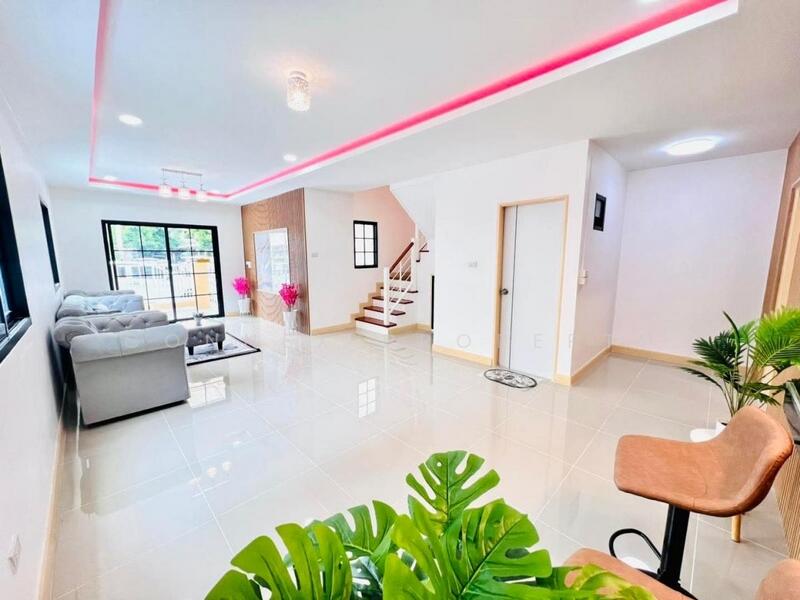 For Sale - Pruksa Ville 19 Wongwaen-Pinklao, Nonthaburi