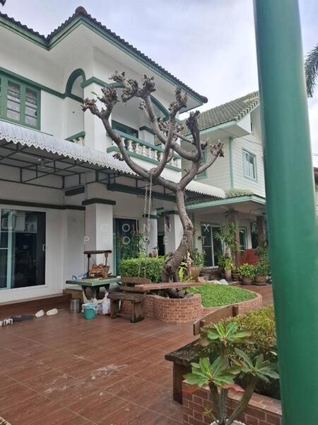 For Sale - Thanasuk Village, Bangkok