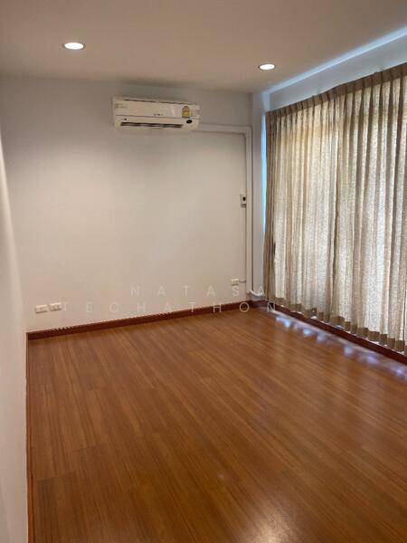 For Rent - Baan Klang Muang Swiss Town Kaset-Nawamin, Bangkok