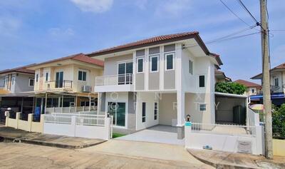 ขาย - Baan Lapawan 19 : บ้านลภาวัน 19, นนทบุรี