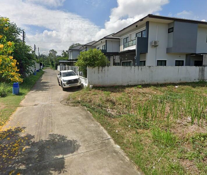 For Sale - New house land for sale, 118 sq m., Soi Sam Yot 2, behind Thet Thai Tal Khu Market, Nakhon Ratchasima
