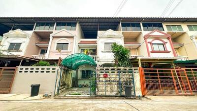 ขาย - หมู่บ้านเพชรหรรษา : Phet Hansa Village, กรุงเทพ