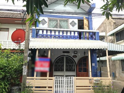 ขาย - ขายทาวน์เฮ้าส์ ดอนเมืองวิลล่า สรงประภา 16 (Donmueang Villa), กรุงเทพ