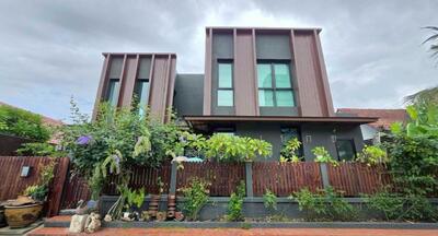 ขาย - หมู่บ้านปลาทอง ศรีนครินทร์ : Baan Plathong Sribakarin, สมุทรปราการ