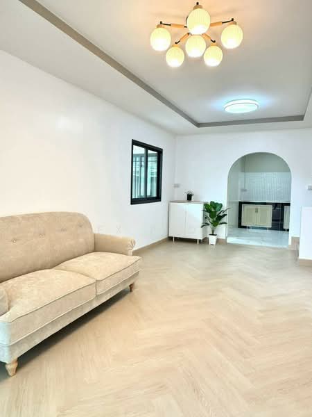 Baan Pruksa 14 A Bangbuathong, Nonthaburi, Soi Pruksa Village 14 A, Bang Khu Rat, Bang Bua Thong, Nonthaburi, 4 Bedrooms, 180 sqm, Townhouse For Sale, by Connex Property, 60240662 - DDproperty.com