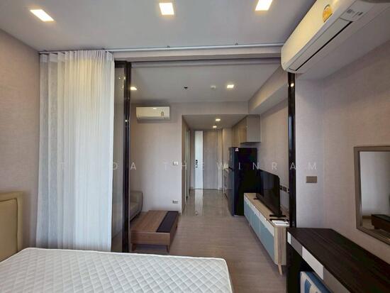 95E1 (Ninety-Five East One) : ไนน์ตี้ไฟว์ อีสต์วัน, กรุงเทพ, 95 ถนน ...