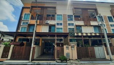 ขาย - ทาวน์โฮม 3 ชั้น นนทรี พลัส บางกรวย - ไทรน้อย, นนทบุรี