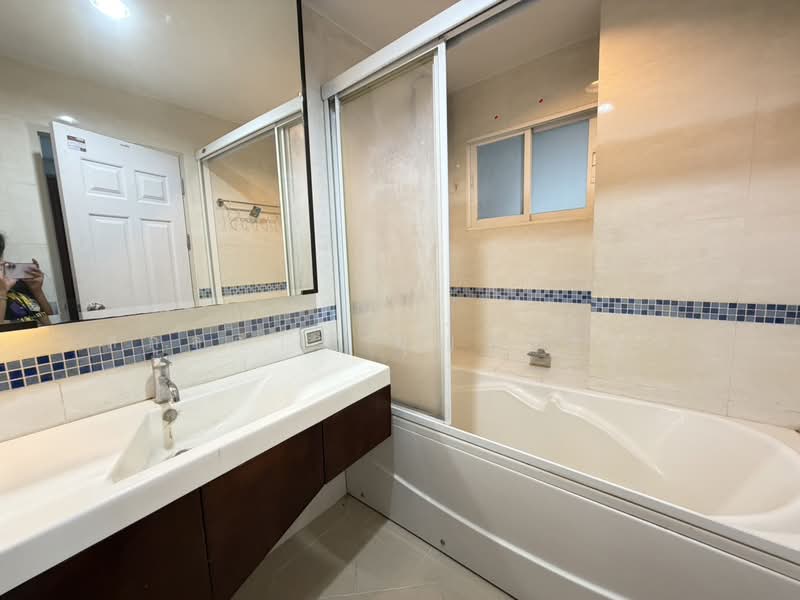 Life @ Ratchada-Huai Khwang, Bangkok, 189 Pracharatbamphen Road, Huai Khwang, Huai Khwang, Bangkok, 1 Bedroom, 43 sqm, Condo For Rent, by สกุลดาว บุญสุวรรณ, 60241061 - DDproperty.com