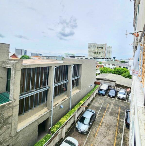 ขาย - พิบูลย์ คอนโดวิลล์ คอนโดมิเนียม, กรุงเทพ