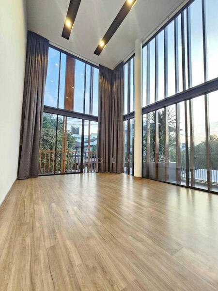 Pool Villa 3.5 ชั้น, กรุงเทพ, -, สวนหลวง, กรุงเทพ, 400 ตร.ม., บ้านเดี่ยว ขาย, โดย eraholding, 60241334 - DDproperty.com