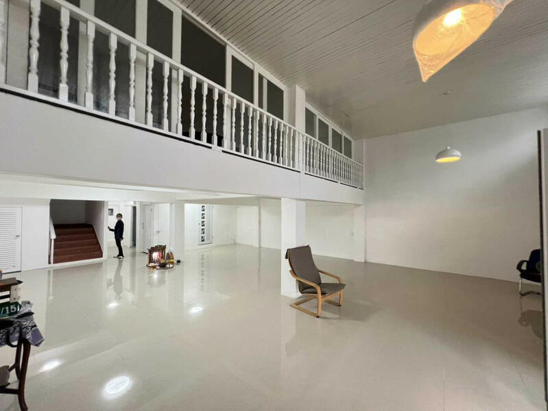 ให้เช่า - ติดถนนถนนบรมราชชนนี, กรุงเทพ