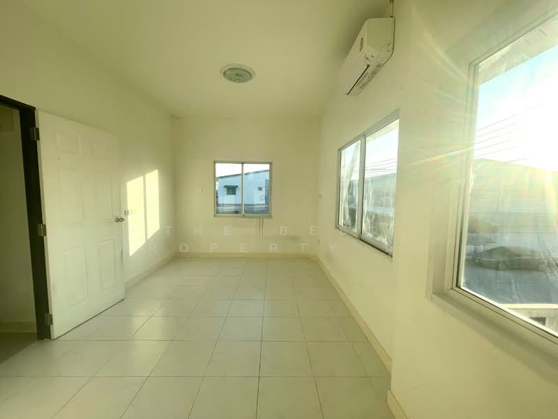 นีโอ ทาวน์ 2 ชลบุรี, Chon Buri (Pattaya), Mhueng, Muang Chon Buri, Chon Buri (Pattaya), 3 Bedrooms, 100 sqm, Townhouse For Sale, by The Best Property นุ่น, 60241437 - DDproperty.com