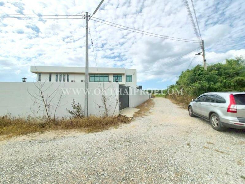 For Sale - ถนนหมายเลข 332 ต.บางเสร่ อ.สัตหีบ จ.ชลบุรี, Chon Buri