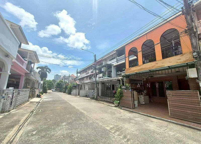 ขาย - Baan Suanthon Rattanathibet : คอนโด บ้านสวนธน รัตนาธิเบศร์, นนทบุรี