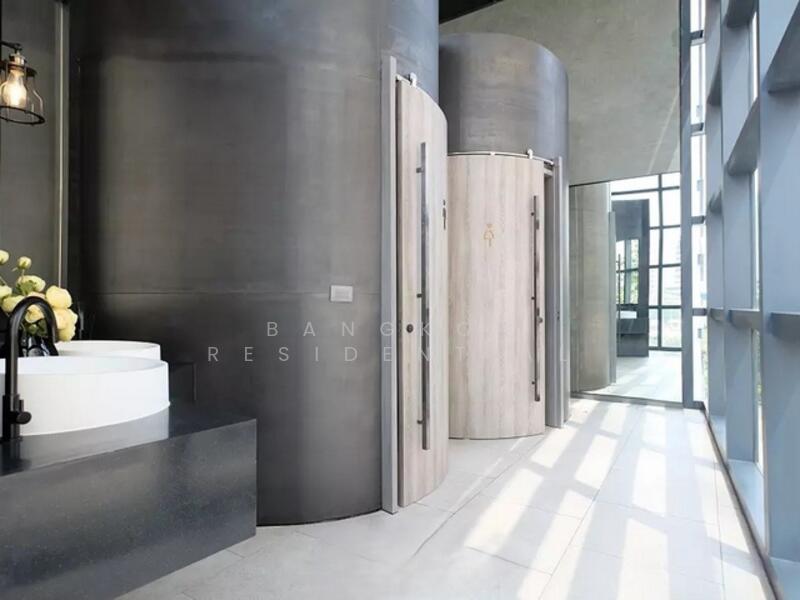 The Lofts Asoke, Bangkok, Sukhumvit 21 Road, Khlongtoei Nua, Watthana, Bangkok, 2 Bedrooms, 120 sqm, Condo For Rent, by Bangkok Residential, 60241797 - DDproperty.com