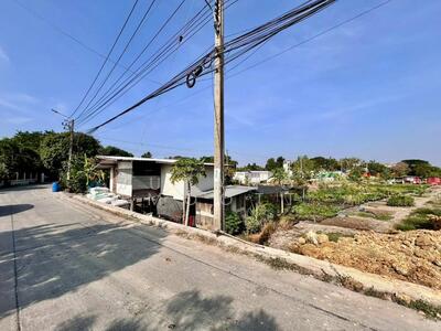 ขาย - ขายที่ดินพร้อมสิ่งปลูกสร้าง ทำเลทอง 2-2-5.5 ตร.ว. ติดถนนกาญจนาภิเษก อ.บางใหญ่ จ.นนทบุรี, นนทบุรี