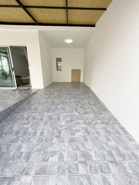 Baan Pruksa 70 Chalong Krung-Ladkrabang, Bangkok, Leab Khlong Lam Ko Phai Road, Lam Pla Tiew, Lat Krabang, Bangkok, 3 Bedrooms, 150 sqm, Townhouse For Sale, by Khun Na, 60241967 - DDproperty.com